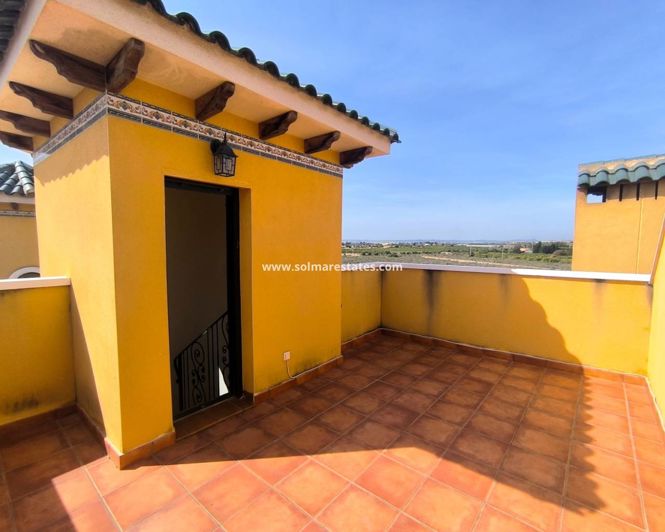 Image No.14-3 Bed House for sale