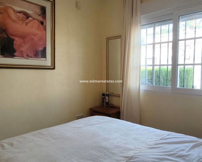 Image No.13-2 Bed Bungalow for sale