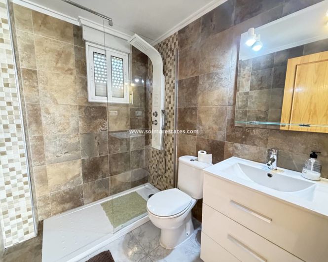 Image No.7-4 Bed Villa for sale