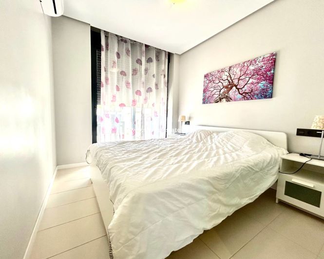 Image No.10-2 Bed Apartment for sale