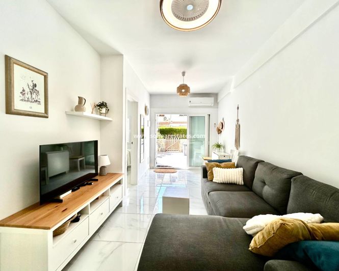 Image No.4-2 Bed Apartment for sale