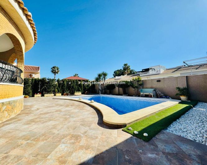Image No.11-3 Bed Villa for sale