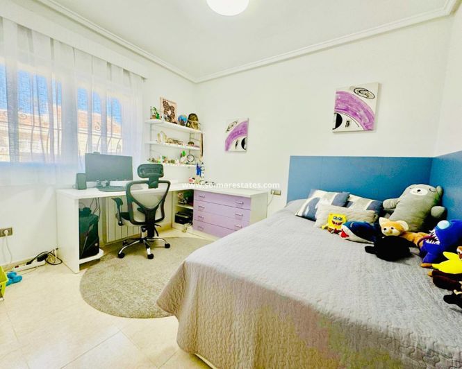 Image No.24-3 Bed Villa for sale