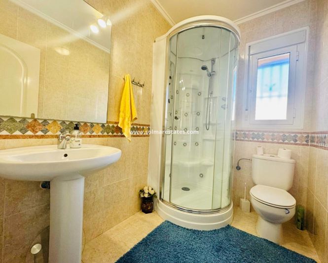 Image No.25-3 Bed Villa for sale