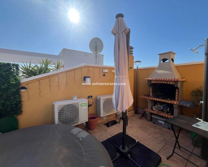 Image No.38-2 Bed Townhouse for sale