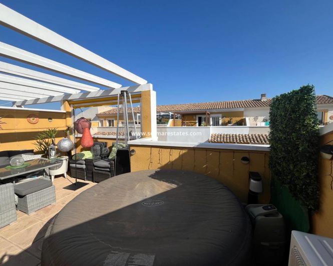 Image No.39-2 Bed Townhouse for sale