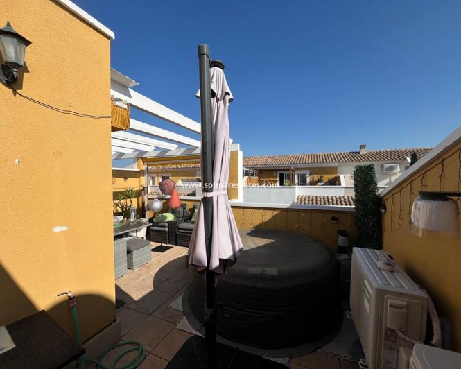 Image No.41-2 Bed Townhouse for sale