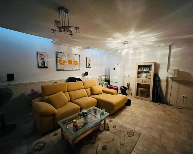Image No.45-2 Bed Townhouse for sale
