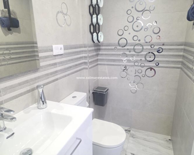 Image No.16-2 Bed Apartment for sale