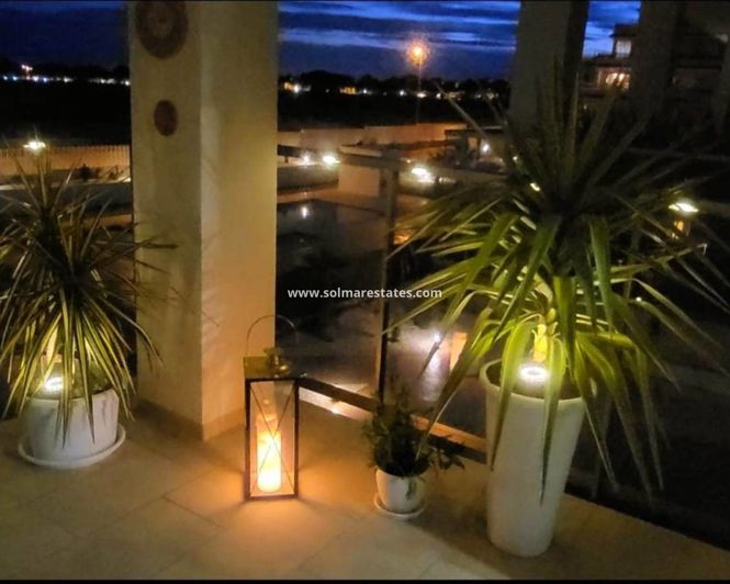 Image No.25-2 Bed Apartment for sale