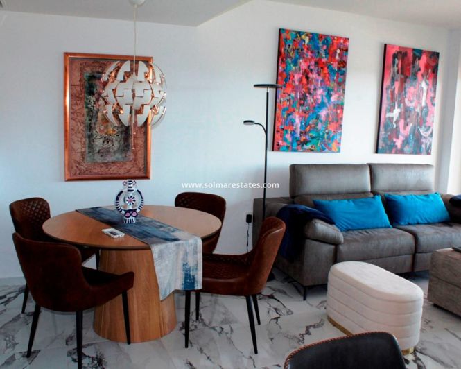 Image No.4-2 Bed Apartment for sale