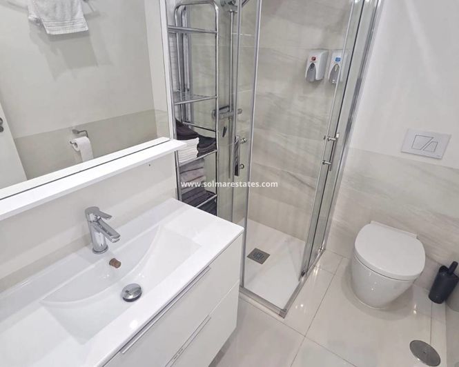 Image No.16-3 Bed Apartment for sale