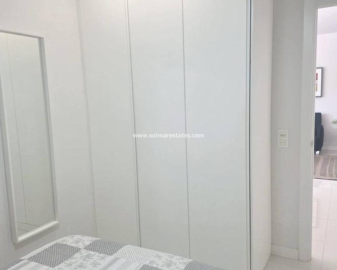 Image No.18-3 Bed Apartment for sale