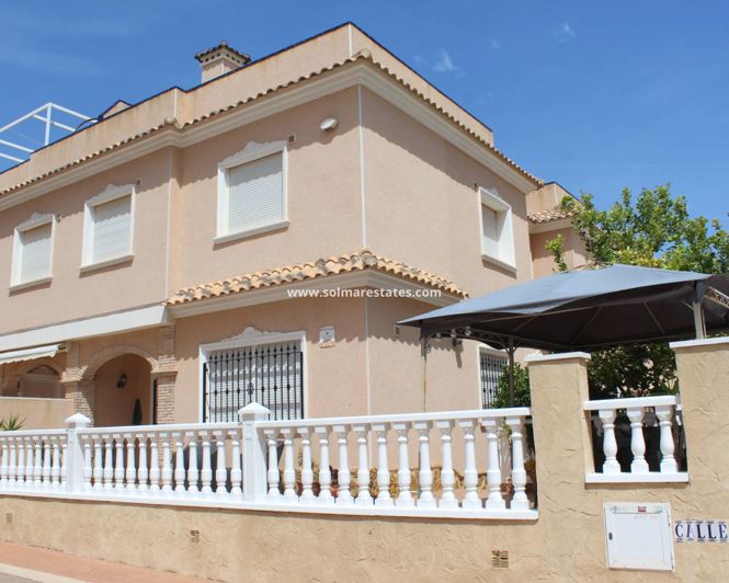 Image No.30-Quad de 3 chambres à vendre à Villamartin