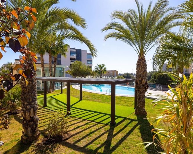 Image No.23-3 Bed Apartment for sale