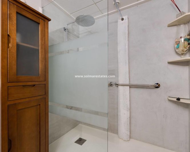 Image No.26-2 Bed Bungalow for sale