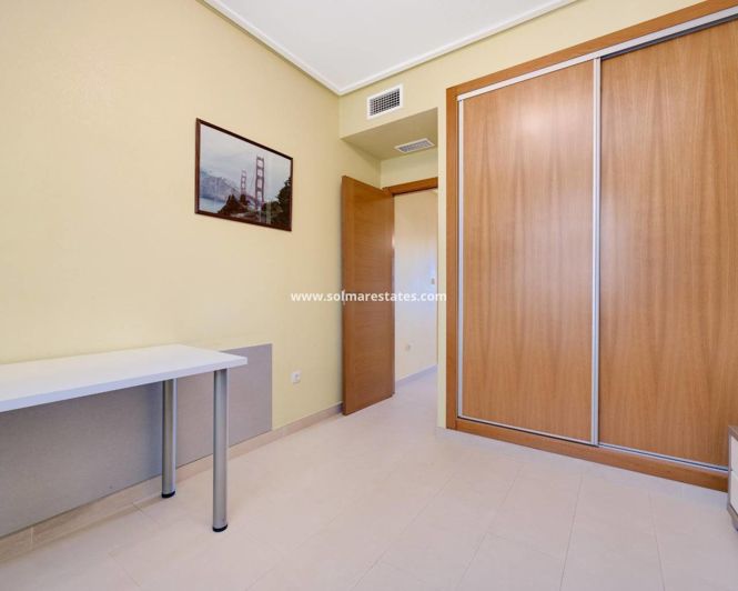 Image No.28-2 Bed Bungalow for sale