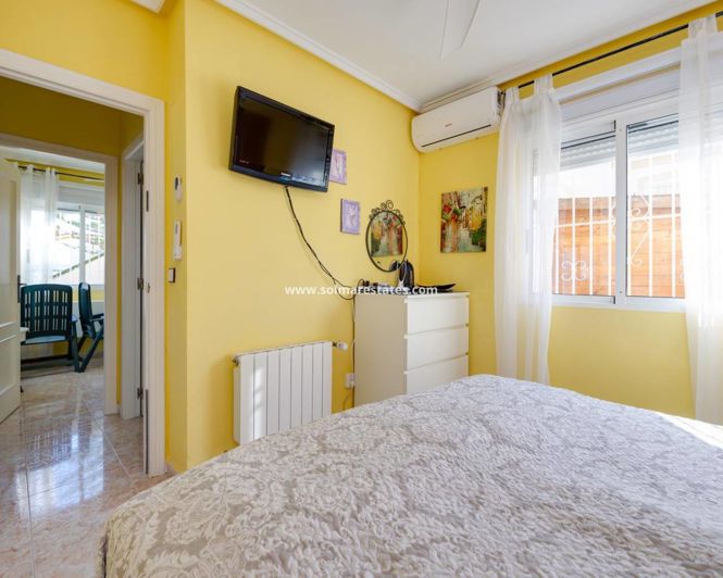Image No.33-Quad de 2 chambres à vendre à Orihuela Costa