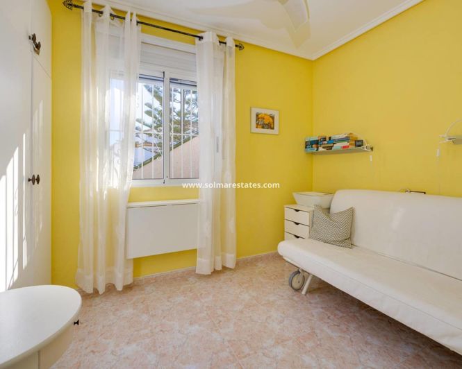 Image No.34-Quad de 2 chambres à vendre à Orihuela Costa