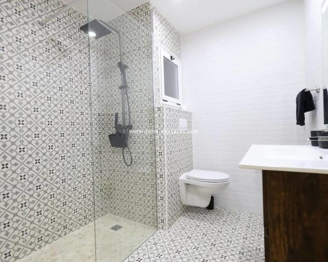 Image No.10-4 Bed Apartment for sale