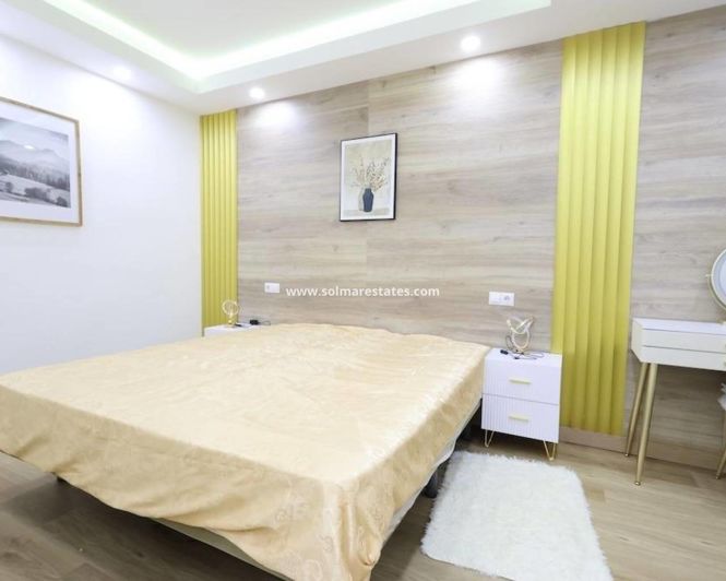 Image No.12-4 Bed Apartment for sale