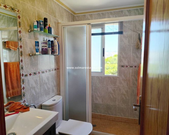 Image No.19-2 Bed Apartment for sale