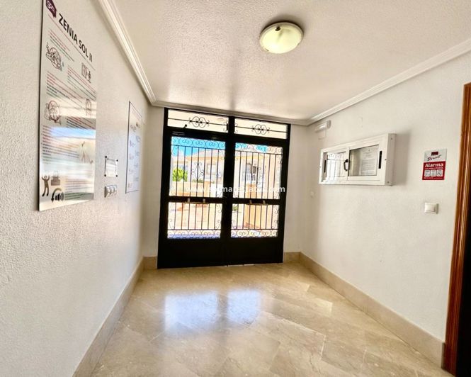 Image No.34-2 Bed Apartment for sale