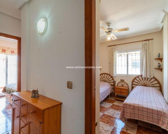 Image No.18-Quad de 2 chambres à vendre à Playa Flamenca