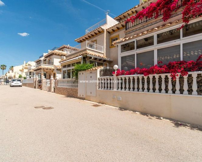 Image No.27-Quad de 2 chambres à vendre à Playa Flamenca
