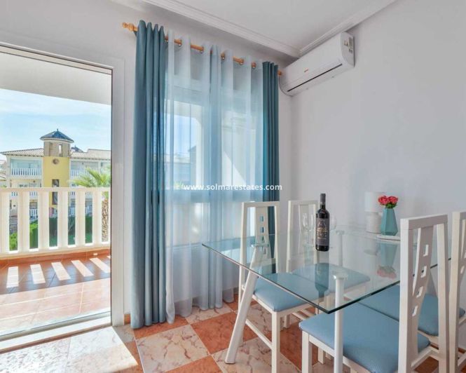Image No.3-Appartement de 2 chambres à vendre à Villamartin