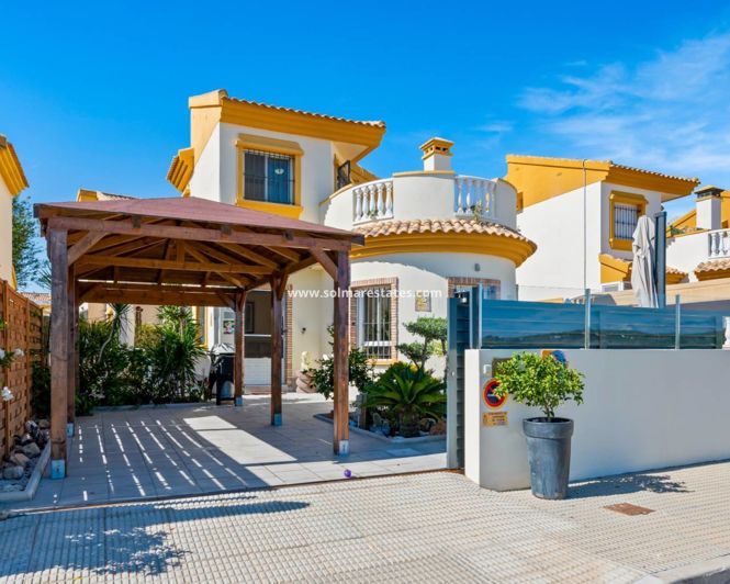 Image No.2-3 Bed Villa for sale