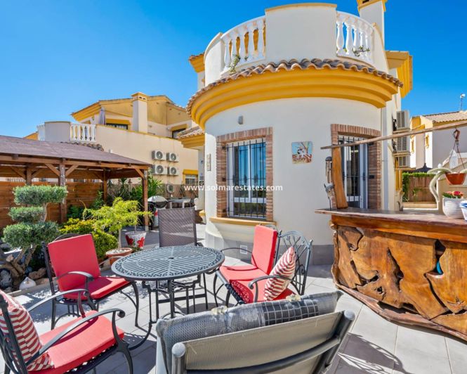Image No.27-3 Bed Villa for sale