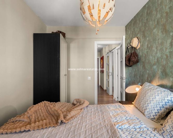 Image No.11-2 Bed Apartment for sale