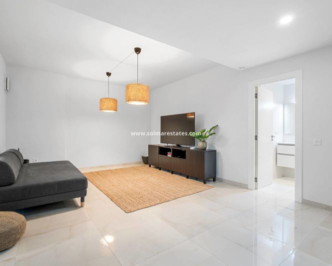 Image No.30-4 Bed Villa for sale