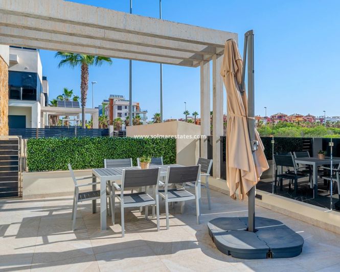 Image No.5-4 Bed Villa for sale