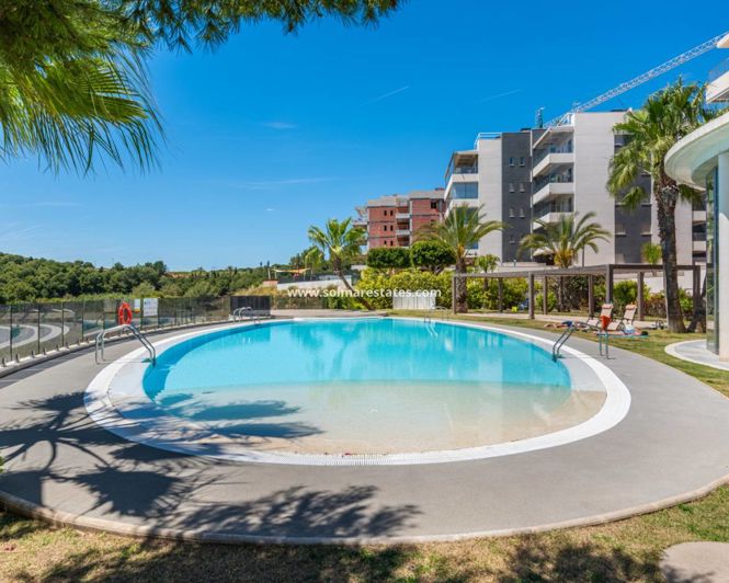 Image No.25-3 Bed Apartment for sale