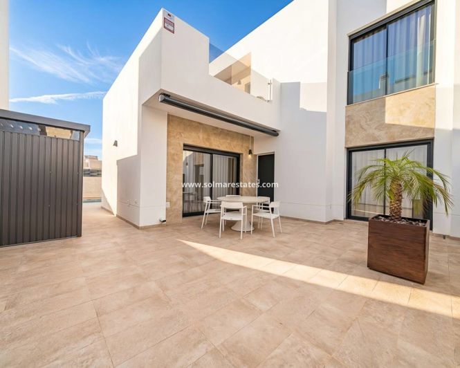 Image No.20-3 Bed Villa for sale