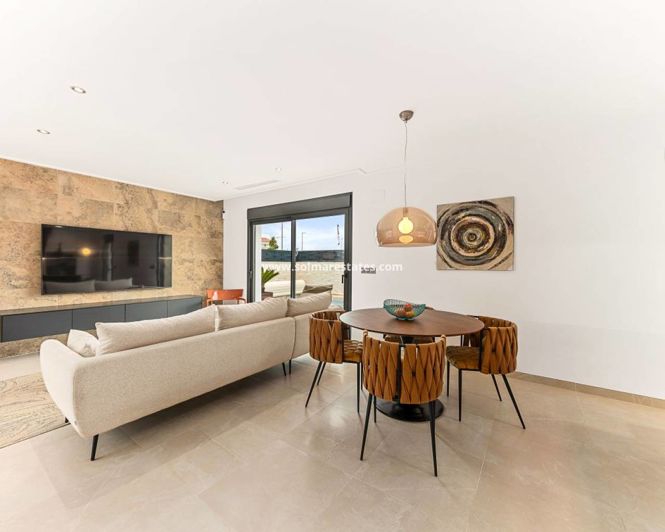 Image No.5-3 Bed Villa for sale