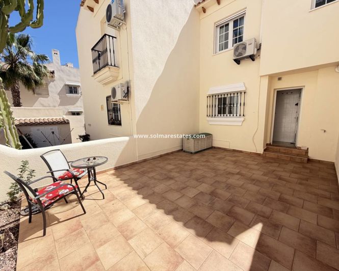 Image No.12-2 Bed Townhouse for sale