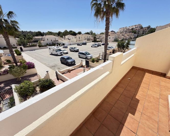 Image No.20-2 Bed Townhouse for sale