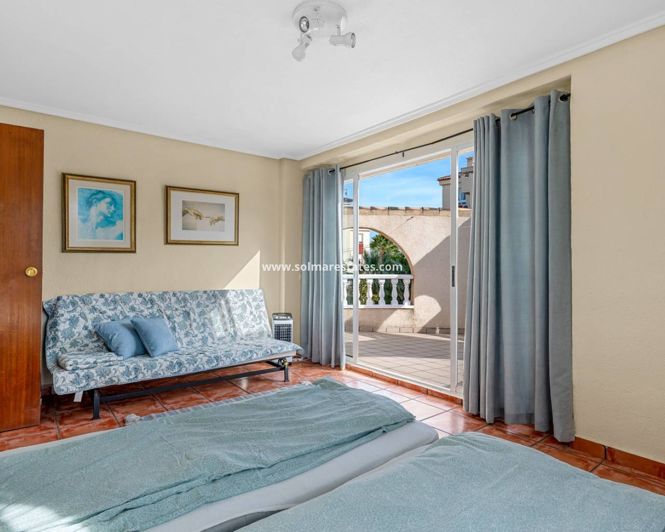 Image No.24-4 Bed Villa for sale