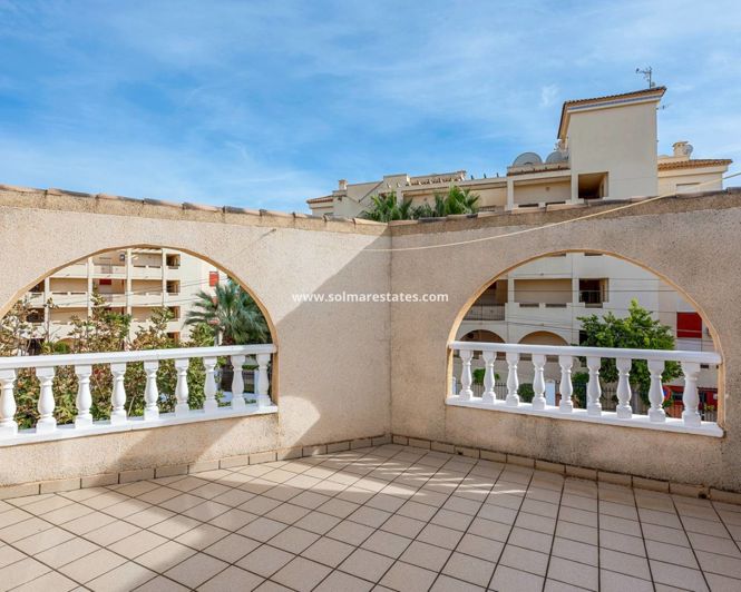 Image No.26-4 Bed Villa for sale