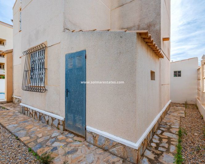 Image No.27-4 Bed Villa for sale