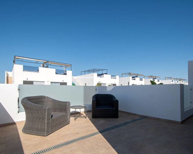 Image No.23-3 Bed House for sale