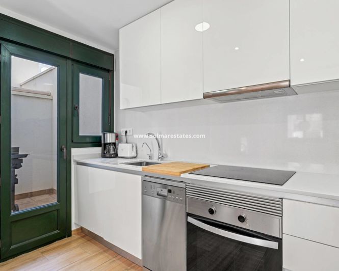 Image No.15-2 Bed Apartment for sale