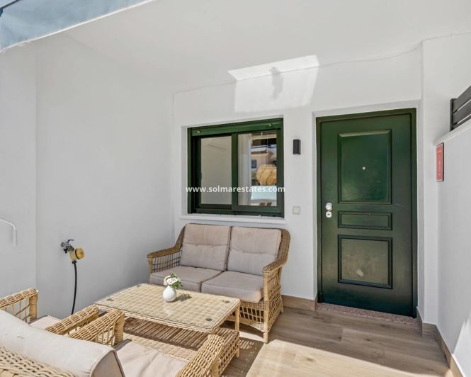 Image No.18-2 Bed Apartment for sale