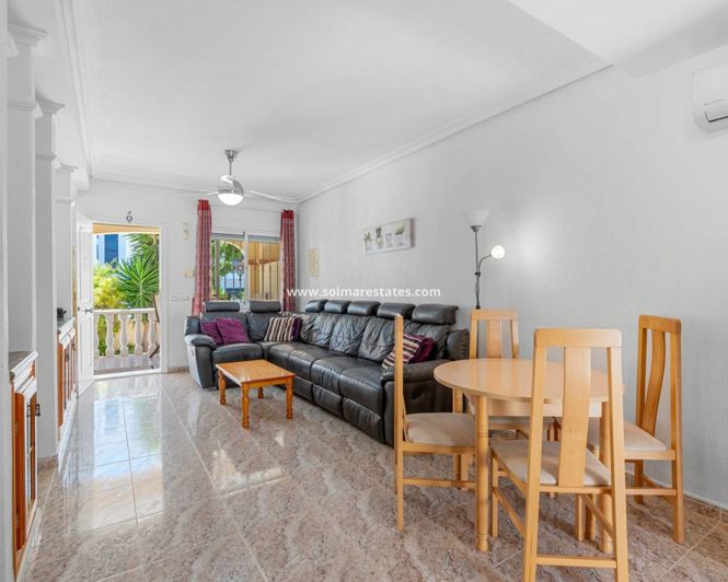 Image No.10-3 Bed House for sale