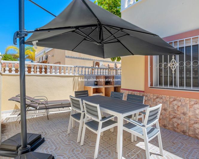 Image No.18-3 Bed House for sale