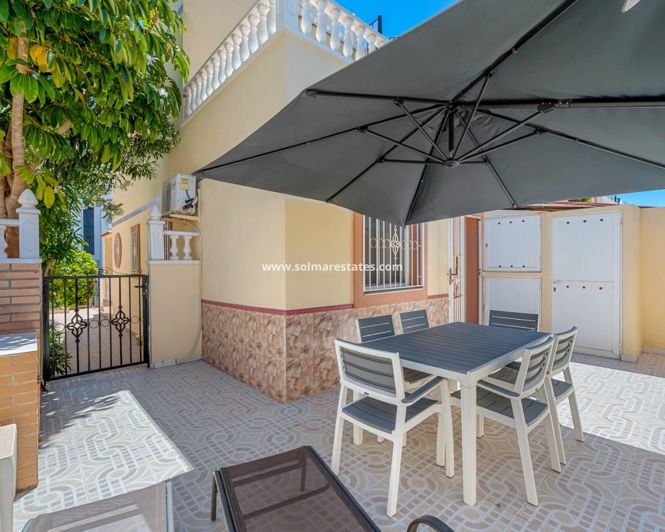 Image No.20-3 Bed House for sale