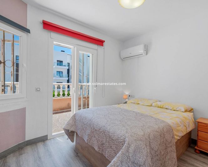 Image No.22-3 Bed House for sale